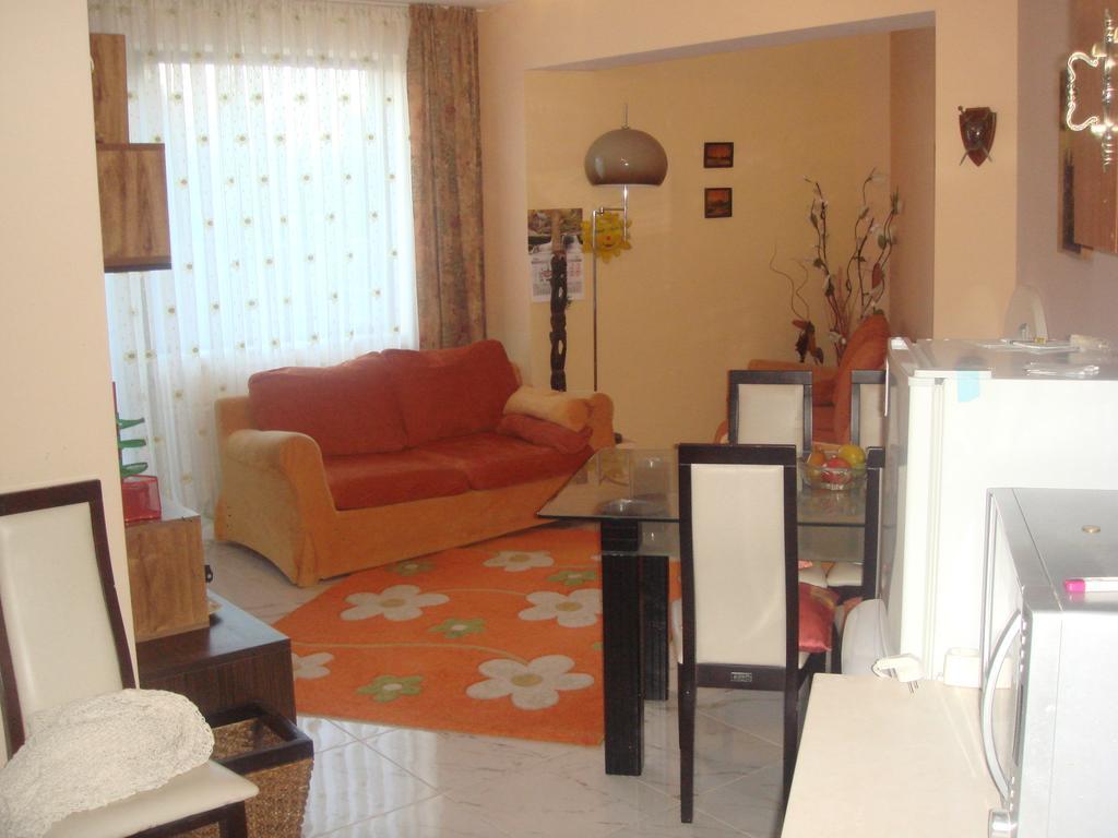 Apartments Vicente Zlatni pjasătsi Rom bilde