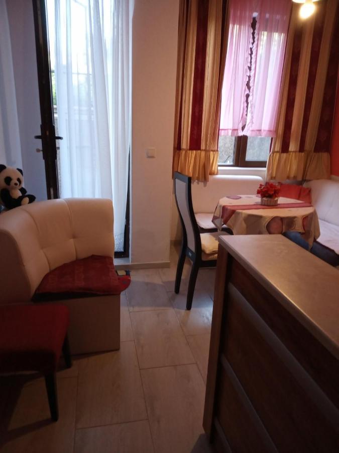 Apartments Vicente Zlatni pjasătsi Eksteriør bilde